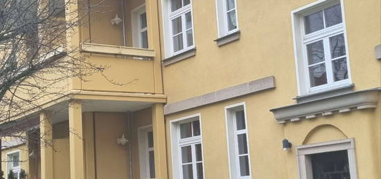 Ruhige Lage - Mit kleinem Balkon & Wohnküche!