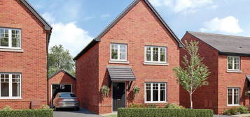 4 bed detached house for sale