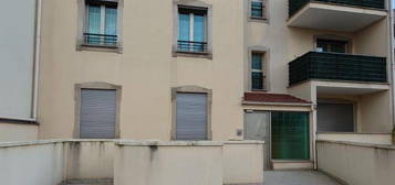 Grand studio de 30.54m2 - Noisy-le-Grand quartier des Richardets