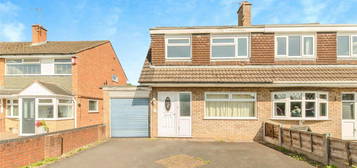 3 bed semi-detached house for sale