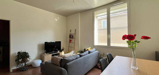 Appartement Marseille 2 pièce(s) 41.79 m2