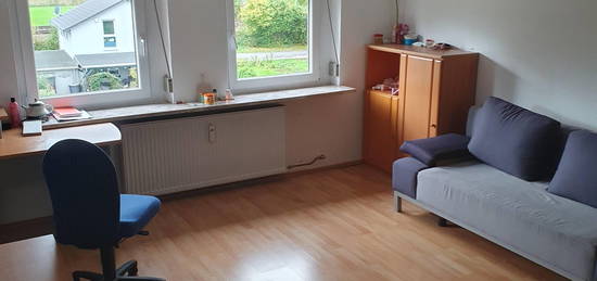 Kautionfreie große WG Zimmer Nähe Karlsruhe