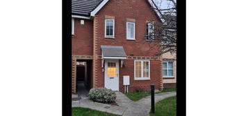 3 bed terraced house to rent