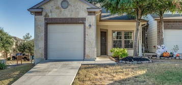 3826 Abbey Cir, San Antonio, TX 78260