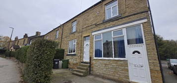 3 bed semi-detached house for sale