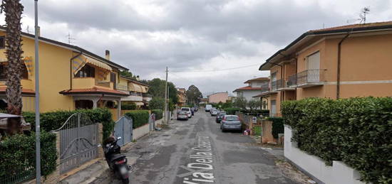 Trilocale via della Caserma, Torre del Lago, Viareggio