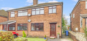 3 bed semi-detached house for sale