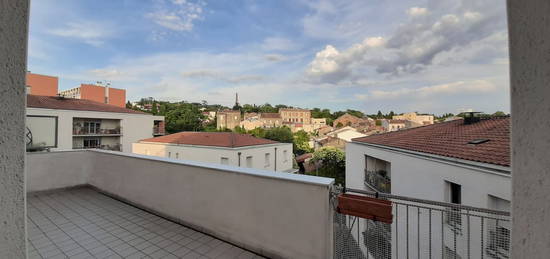 Location appartement T3 de 70m2 Toulouse Centre