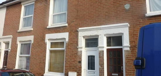 2 bedroom terraced house