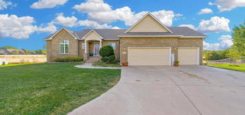 3451 Deer Ridge Ct, Rose Hill, KS 67133