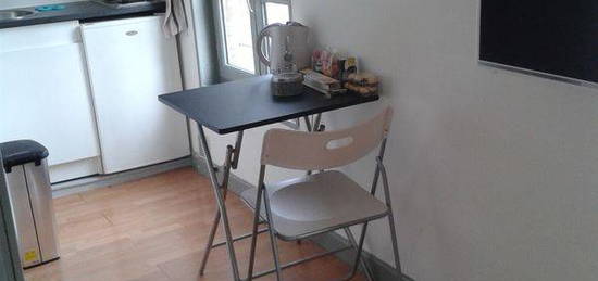 Niort centre studio 20m2