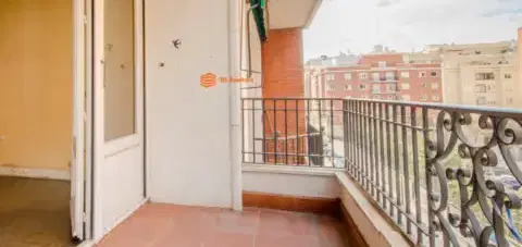 Piso en calle de Hilari&#xF3;n Eslava