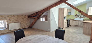 Appartement T3 en centre village