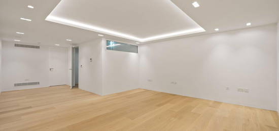 Detached house to rent in Victoria Mews, Notting Hill, London W11