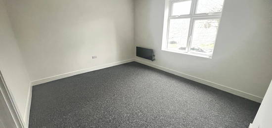 Flat to rent in Welford Road, Leicester LE2