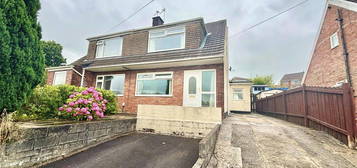 3 bed semi-detached house for sale