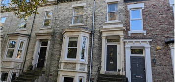 Flat to rent in Cleveland Road, North Shields NE29