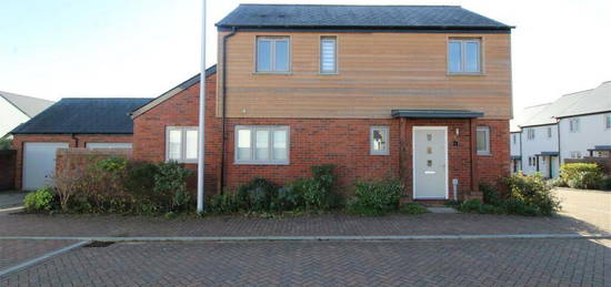 3 bedroom detached house