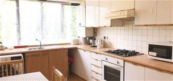 Shared accommodation to rent in Chamberlayne Road, London NW10
