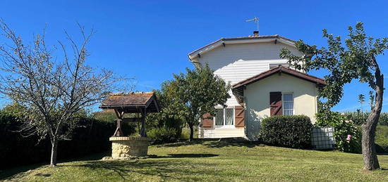 Maison en campagne avec dépendance