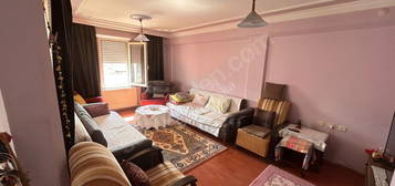 BEYAZYAKA'DAN BAYATLI SİTESİNDE 2+1 SATILIK DAİRE