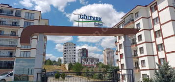 SAHİBİNDEN GÖLPARK EVLERİNDE GENİŞ DAİRE