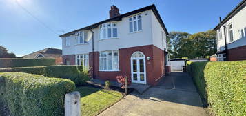 3 bed semi-detached house to rent