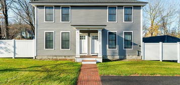 56 Maple St Unit B, Hopkinton, NH 03229