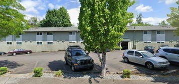 811 13th Ave SE, Olympia, WA 98501