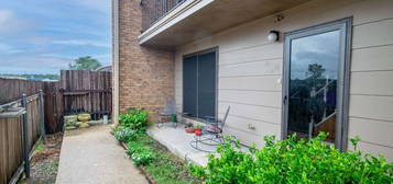 203 Jones St Apt 10, Berwick, LA 70342