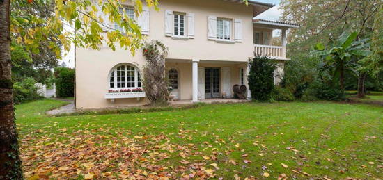 Maison de 250m² sur Pouillon