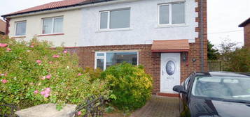 3 bedroom semi-detached house