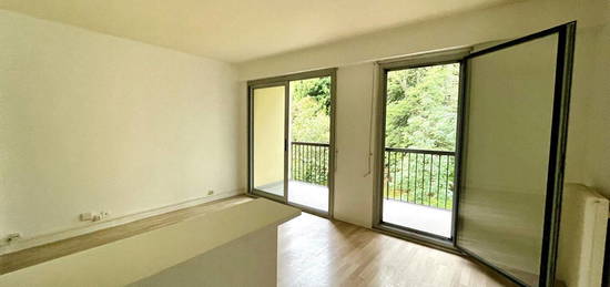 Studio  à vendre, 1 pièce, – m², Balcon