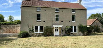 5 bedroom detached house to rent