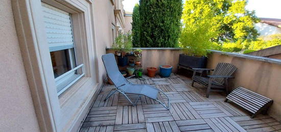 Vente appartement 4 pièces 99 m²