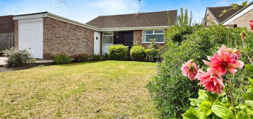 2 bed detached house for sale