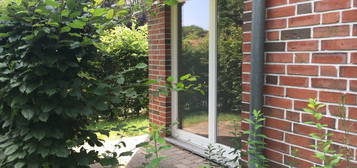 Single-Wohnung mit Terrasse und Gartenteil