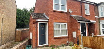 Flat to rent in Pownall Crescent, Colchester CO2