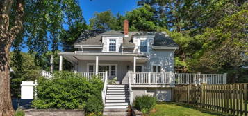 4 Bisson St, Beverly, MA 01915