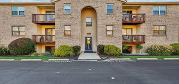 4330 Villa Dr #4, Blue Ash, OH 45246