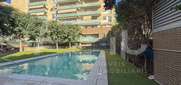 Piso en venta en avenida Can Bordoll