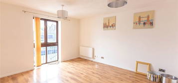 Flat to rent in Crates Close, Kingswood, Bristol BS15