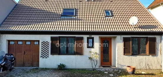 Maison  à vendre, 6 pièces, 4 chambres, 120 m²