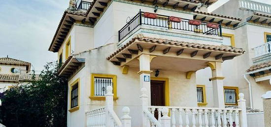 Casa en calle Galena, Dehesa de Campoamor - La Regia - Aguamarina, Orihuela