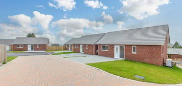 3 bedroom detached house