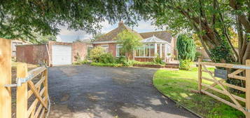 3 bedroom detached bungalow for sale