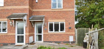 2 bedroom semi-detached house for sale