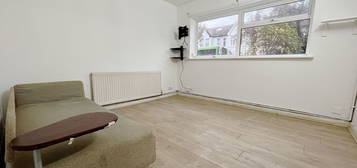 Flat to rent in Joyner Court, 49 Lady Margaret Road, Southall, Greater London UB1