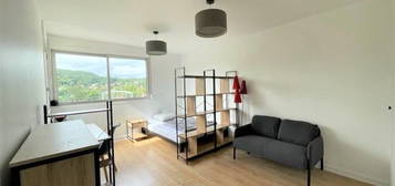 Studio meublé 27,03m² ORSAY RER