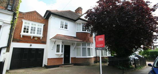 5 bedroom semi-detached house